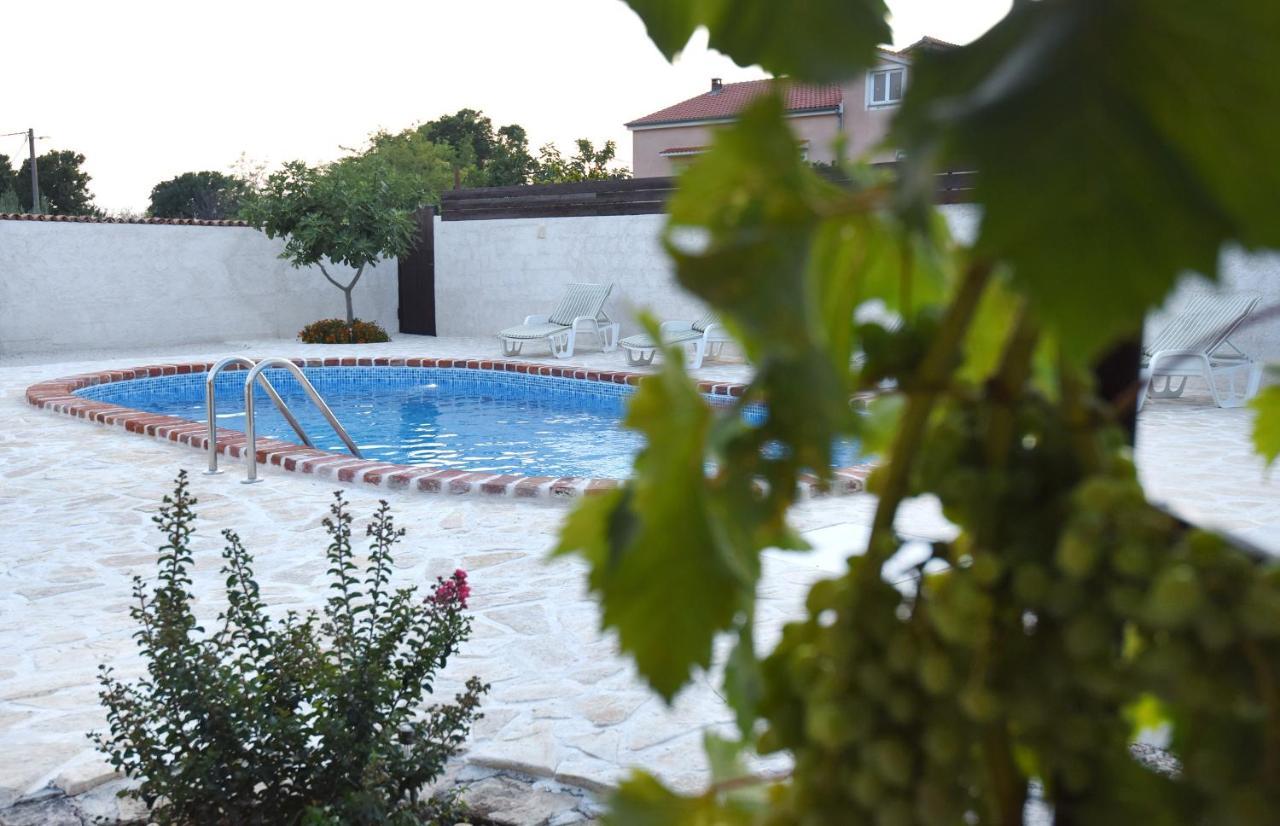 House & Apartment Palaca Donji Zemunik Esterno foto